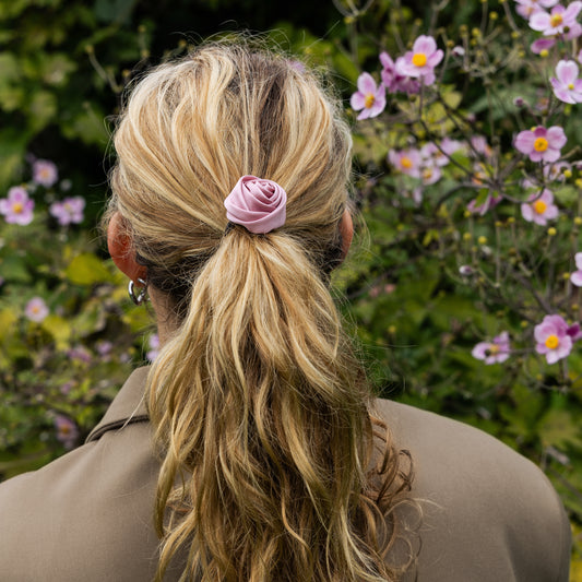 Rose rose élastique