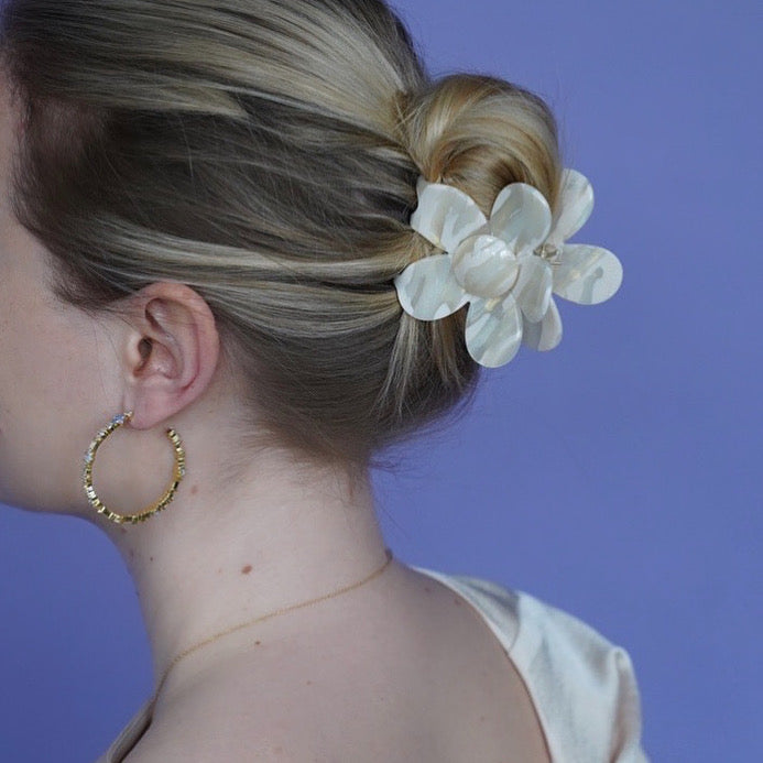 Haarclip Bloem- Latte