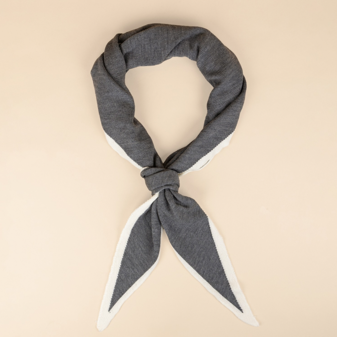 Triangle Scarf - Gray white - Large